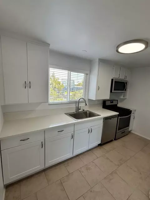 1951 Frank St #06714, Santa Monica, CA 90404
