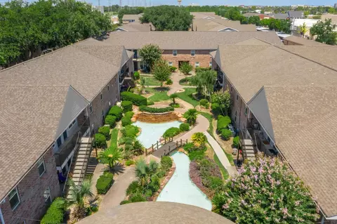 800 W Nasa Pkwy #123, Webster, TX 77598