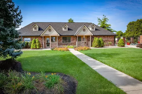 1650 Village Dr W #1750A, Greenfield, IN 46140
