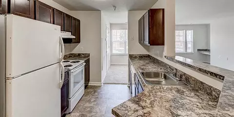 3000 Victory Ln #2951-203, Suitland, MD 20746