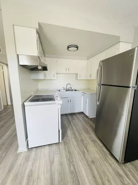 4249 76th Ave N #113, Pinellas Park, FL 33781