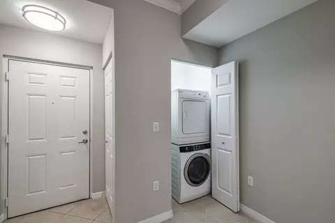 11338 SW 45th Pl #06-104, Miramar, FL 33025