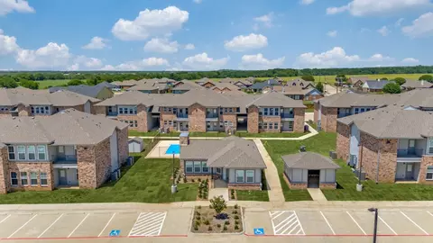 412 W Cedar St #3211, Gunter, TX 75058