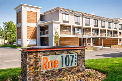 4401 W 107th St #4401-317, Overland Park, KS 66207