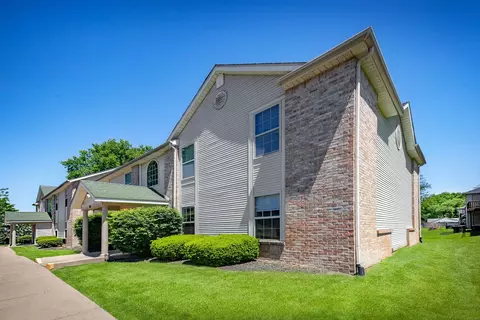 301 Ravenwood Ln #300C, Lafayette, IN 47909