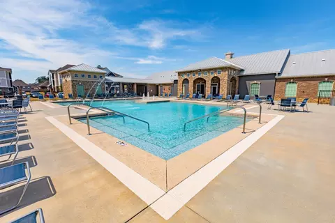 9095 Airway Dr #1811, Pensacola, FL 32514
