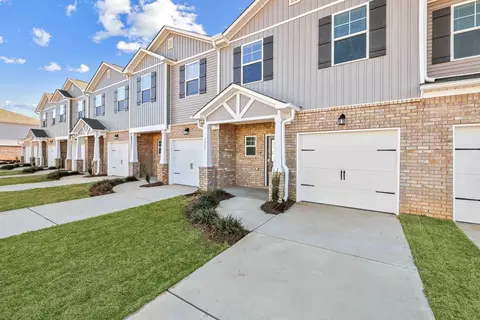 7500 Discovery Point Dr NW #7556, Huntsville, AL 35806