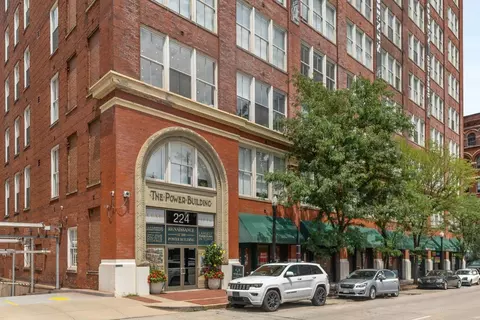 224 E 8th St #610, Cincinnati, OH 45202