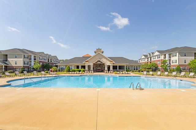 2700 W Arlington Blvd #2760-104, Greenville, NC 27834