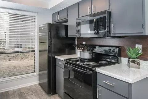 11530 Vance Jackson Rd #206, San Antonio, TX 78230