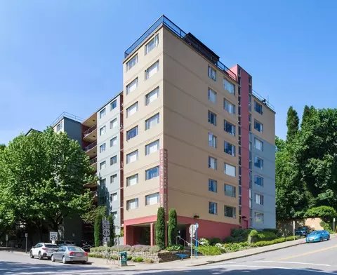 2020 SW Salmon St #106, Portland, OR 97205