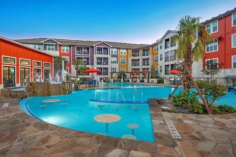 922 E Sonterra Blvd #8310, San Antonio, TX 78258