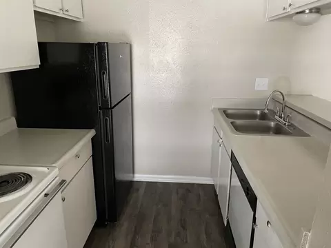 1121 Old Fm 440 Rd #10-10-108, Killeen, TX 76549