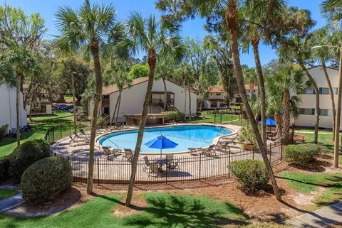 205 SE 16th Ave #02A, Gainesville, FL 32601