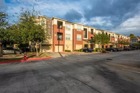 9100 Westheimer Rd #0511, Houston, TX 77063