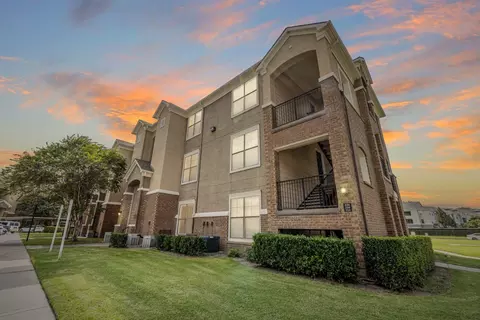 2450 Oak Hill Cir #1915, Fort Worth, TX 76109