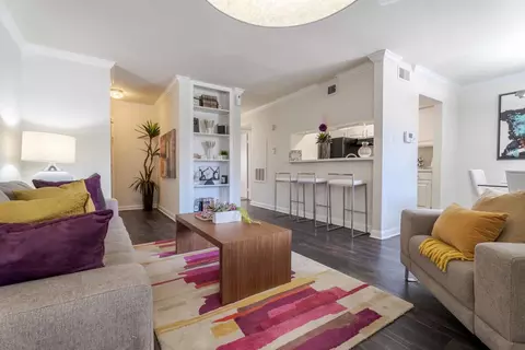 2400 Briarwest Blvd #3712, Houston, TX 77077