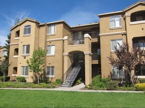 1100 Roseville Pkwy #0211, Roseville, CA 95678