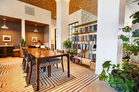 307 S Walton Blvd #412, Bentonville, AR 72712