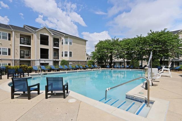 1 Larchmont Pl #2502, Marlton, NJ 08054
