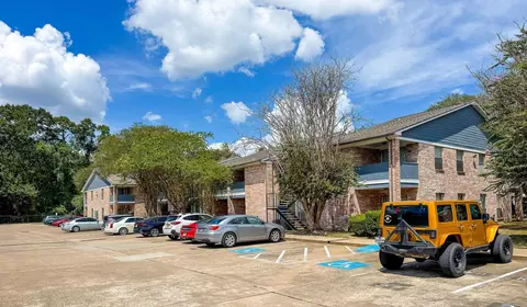 704 E Waring St #158, Dayton, TX 77535