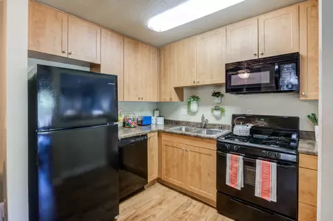 600 Langsdorf Dr #0F31, Fullerton, CA 92831
