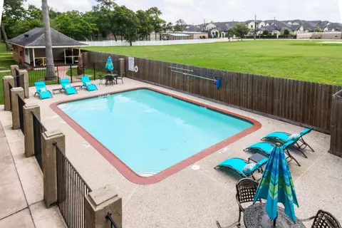 3410 E Nasa Pkwy #124, Seabrook, TX 77586