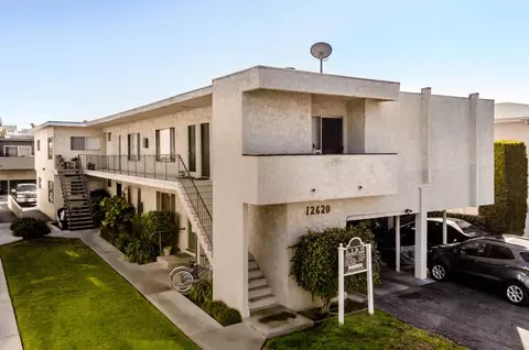 12616 Caswell Ave #20-04, Los Angeles, CA 90066