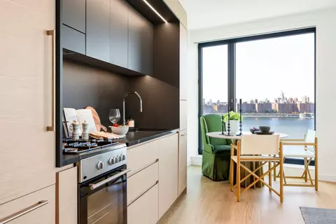 770 S Grand Ave #0-6025, Los Angeles, CA 90017