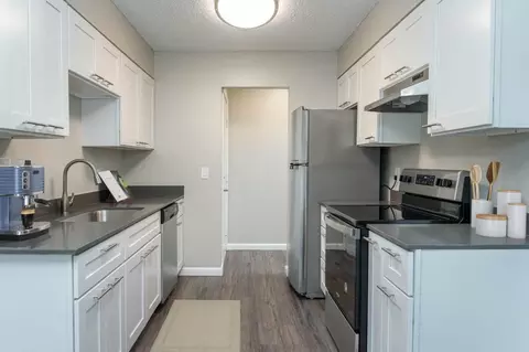 3212 SW Beaverton Hillsdale Hwy #35, Portland, OR 97239