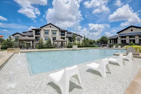 999 Walter Stephenson Rd #822, Midlothian, TX 76065