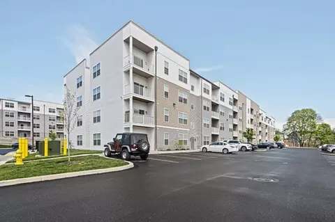 4000 Emerson Dr #2214, Mount Wolf, PA 17347