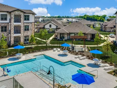 870 Blassingame Ave #1303, Van Alstyne, TX 75495