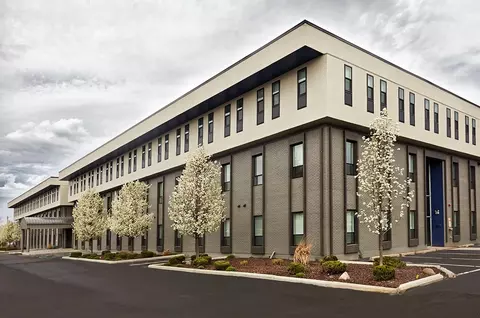 32500 Concord Dr #219, Madison Heights, MI 48071
