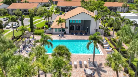 7595 Sun Tree Cir #7562-86, Orlando, FL 32807