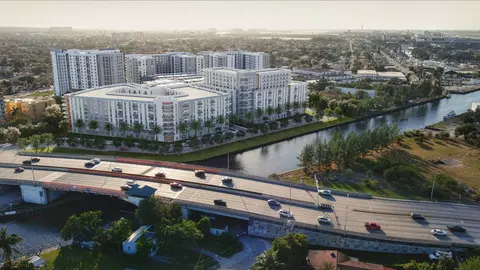 2750 NW South River Dr #317, Miami, FL 33125