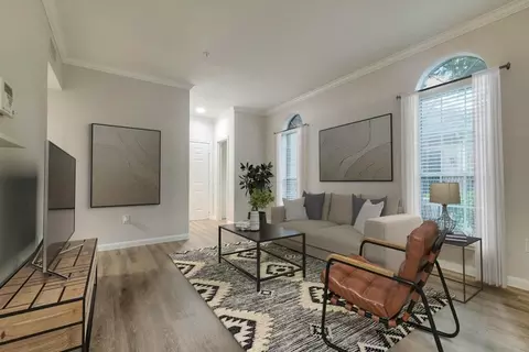1007 Cypress Station Dr #4-4204, Houston, TX 77090