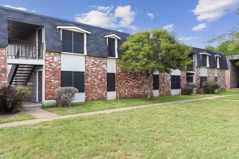 416 Owen Ln #51, Waco, TX 76710