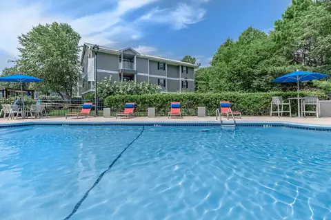 132 Wood Lake Dr #1-106, Athens, GA 30606