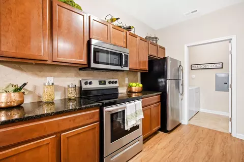 3831 Queen Anne Loop #301, Fayetteville, NC 28306