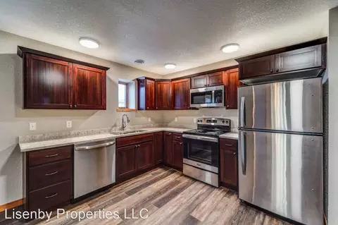 216 Sunset Pl #224 ADA, Neillsville, WI 54456
