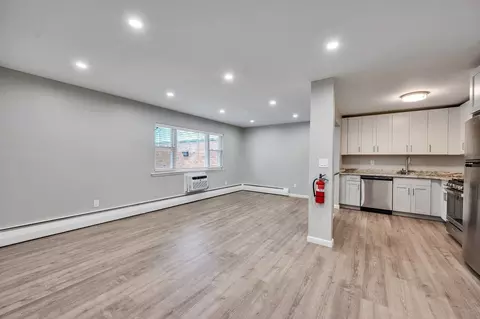 70 Mitchell Rd #E4, Hackettstown, NJ 07840