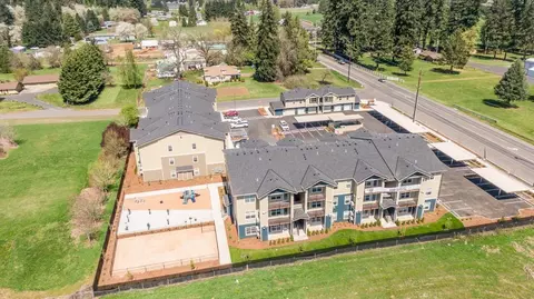 7105 NE 123rd St #B40, Vancouver, WA 98686