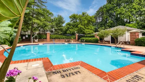 916 Beacon Square Ct #309, Gaithersburg, MD 20878