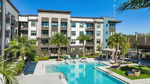 7507 Park Village Dr #1305, Jacksonville, FL 32256