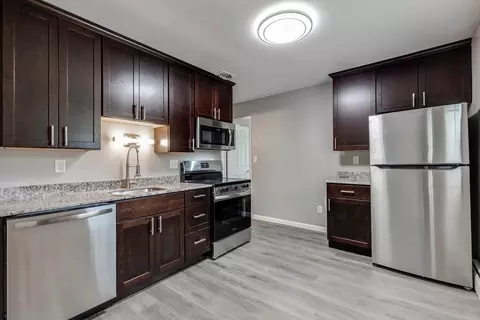 2455 2nd St N #2362_03, North Saint Paul, MN 55109