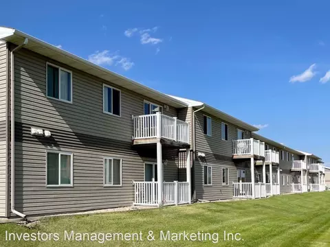 3705 2nd St NE #212, Minot, ND 58703