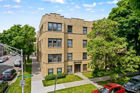 3300 N Claremont Ave #2334S-2, Chicago, IL 60618