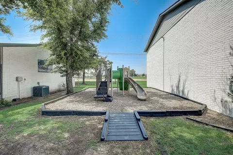 6115 Jack Finney Blvd #1-M5, Greenville, TX 75402