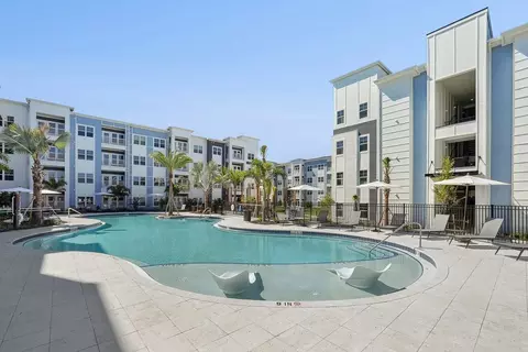 6908 Simmons Loop #320, Riverview, FL 33578 photo 2